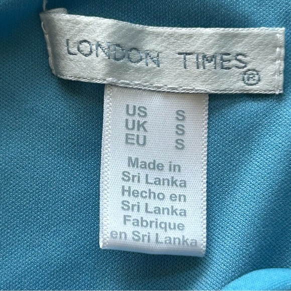 London Times Blue Floral Spaghetti Strap Maxi Dress Women’s Small Sundress - Picture 6 of 6